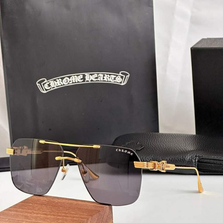 Picture of Chrome Hearts Sunglasses _SKUfw76720183fw